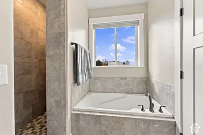 1007 N 1275 W, Farr West, UT 84404 - Photo 19