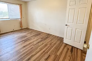 2389 S Keys St W, West Valley, UT 84119 - Photo 9