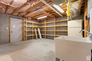 10242 N Redwood Dr, Cedar Hills, UT 84062 - Photo 17