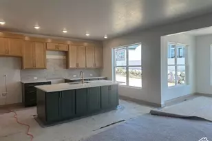 1240 E Amaryllis Wy, Layton, UT 84040 - Photo 9