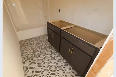 1240 E Amaryllis Way, Layton, UT 84040 - Photo 19