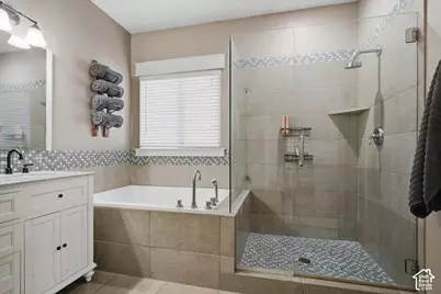 145 N Vista Dr, Kaysville, UT 84037 - Photo 29