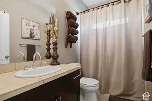 145 N Vista Dr, Kaysville, UT 84037 - Photo 31