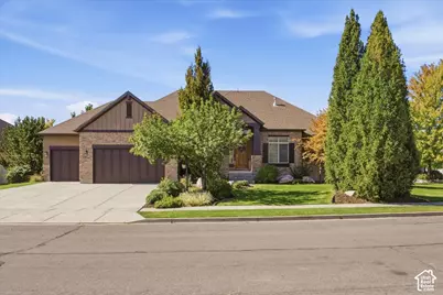 145 N Vista Dr, Kaysville, UT 84037 - Photo 3