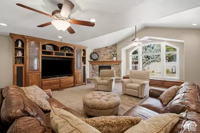 235 E 1660 N, Orem, UT 84057 - Photo 9
