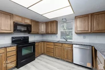 4044 S 600 W, Riverdale, UT 84405 - Photo 13