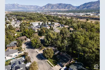 4044 S 600 W, Riverdale, UT 84405 - Photo 43