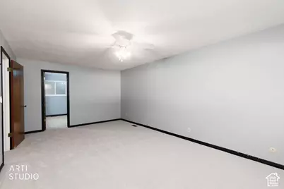 4044 S 600 W, Riverdale, UT 84405 - Photo 19