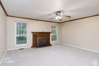 4044 S 600 W, Riverdale, UT 84405 - Photo 9