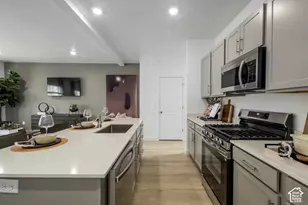 1639 W Viola Ln, Saratoga Springs, UT 84005 - Photo 7
