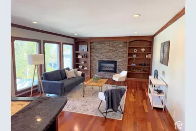 4258 S Diana Way, Salt Lake City, UT 84124 - Photo 3
