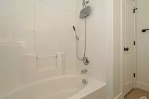 10326 S Millerton Dr W, South Jordan, UT 84009 - Photo 23