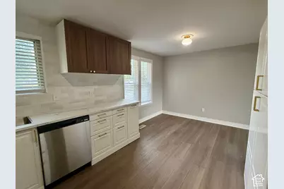 1764 N 550 W, Clinton, UT 84015 - Photo 7