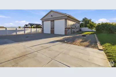 14611 S 2700 W, Bluffdale, UT 84065 - Photo 41