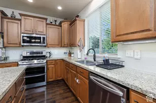4542 W 5850 S, Hooper, UT 84315 - Photo 11