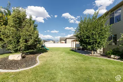 4542 W 5850 S, Hooper, UT 84315 - Photo 17