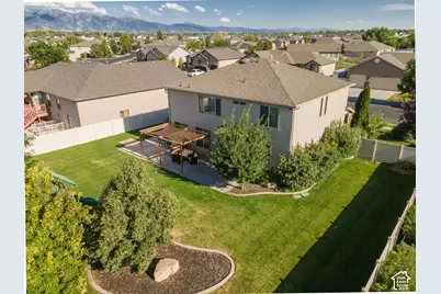 4542 W 5850 S, Hooper, UT 84315 - Photo 31