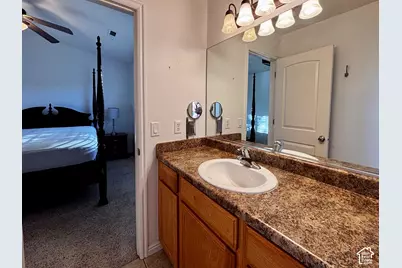 300 E 300 N #I6, Kanab, UT 84741 - Photo 15