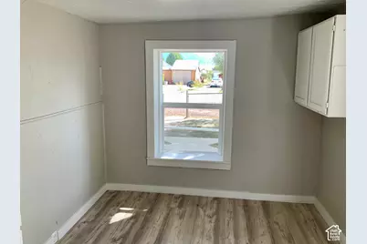 75 E 400 S, Richfield, UT 84701 - Photo 17