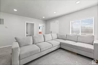 3968 W 3100 S, West Valley, UT 84120 - Photo 7