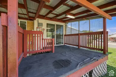 190 Ross Dr, Clearfield, UT 84015 - Photo 35