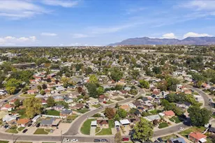 190 Ross Dr, Clearfield, UT 84015 - Photo 41