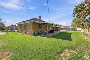 190 Ross Dr, Clearfield, UT 84015 - Photo 37
