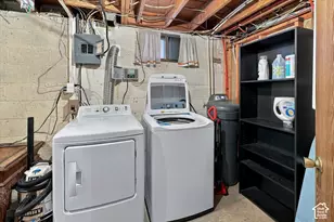 190 Ross Dr, Clearfield, UT 84015 - Photo 27