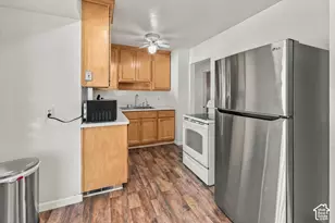 190 Ross Dr, Clearfield, UT 84015 - Photo 11