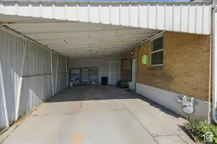 190 Ross Dr, Clearfield, UT 84015 - Photo 29