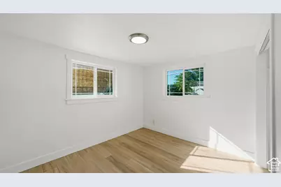 235 E 300 N, Orem, UT 84057 - Photo 9