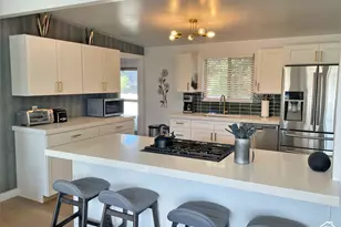 995 E Sagehill Dr S, Millcreek, UT 84124 - Photo 7