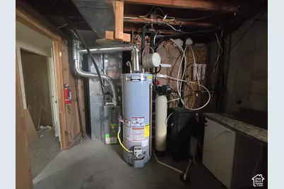 4025 W Hazy Cir, Taylorsville, UT 84129 - Photo 15