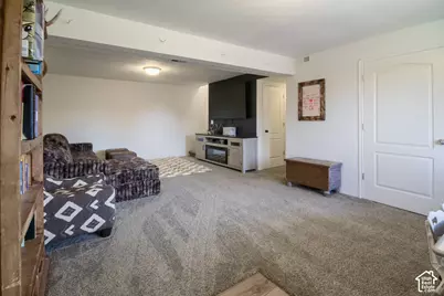 1971 E 3050 S, Vernal, UT 84078 - Photo 13