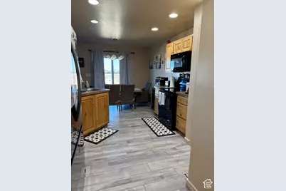 236 S 1800 E, Spanish Fork, UT 84660 - Photo 13