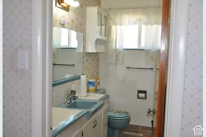 441 E Mary Rose Dr S, Murray, UT 84107 - Photo 37