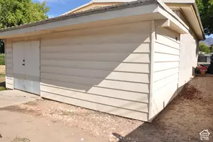 441 E Mary Rose Dr S, Murray, UT 84107 - Photo 11