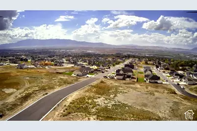 1272 E 160 N #12, Hyde Park, UT 84318 - Photo 3