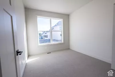 196 E 625 S, Hyde Park, UT 84318 - Photo 7