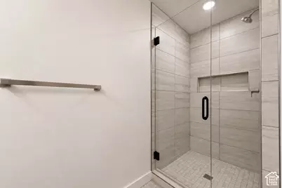 1225 S Glendale Dr, Salt Lake City, UT 84104 - Photo 9