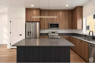 1225 S Glendale Dr, Salt Lake City, UT 84104 - Photo 11