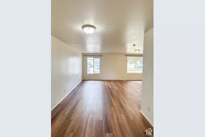 5333 Peachwood Cir, Taylorsville, UT 84118 - Photo 7