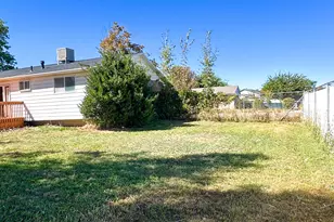 5333 Peachwood Cir, Taylorsville, UT 84118 - Photo 37
