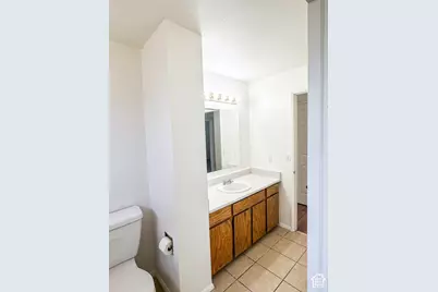 5333 Peachwood Cir, Taylorsville, UT 84118 - Photo 25