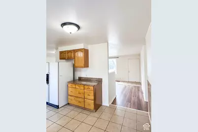 5333 Peachwood Cir, Taylorsville, UT 84118 - Photo 13