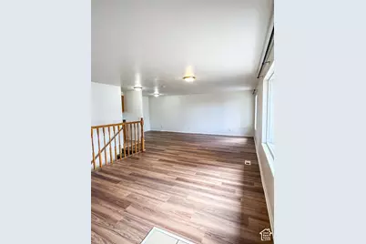 5333 Peachwood Cir, Taylorsville, UT 84118 - Photo 3