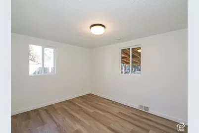 329 W Francis Ave, Layton, UT 84041 - Photo 19