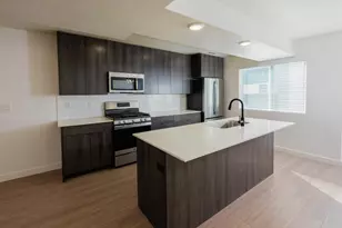 72 E Hamblin Ln, Clearfield, UT 84015 - Photo 11