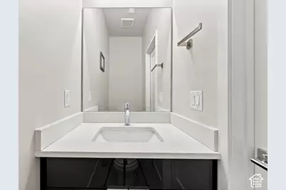 3296 S 2400 W, West Haven, UT 84401 - Photo 21