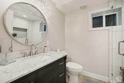 425 E 400 N, Bountiful, UT 84010 - Photo 29